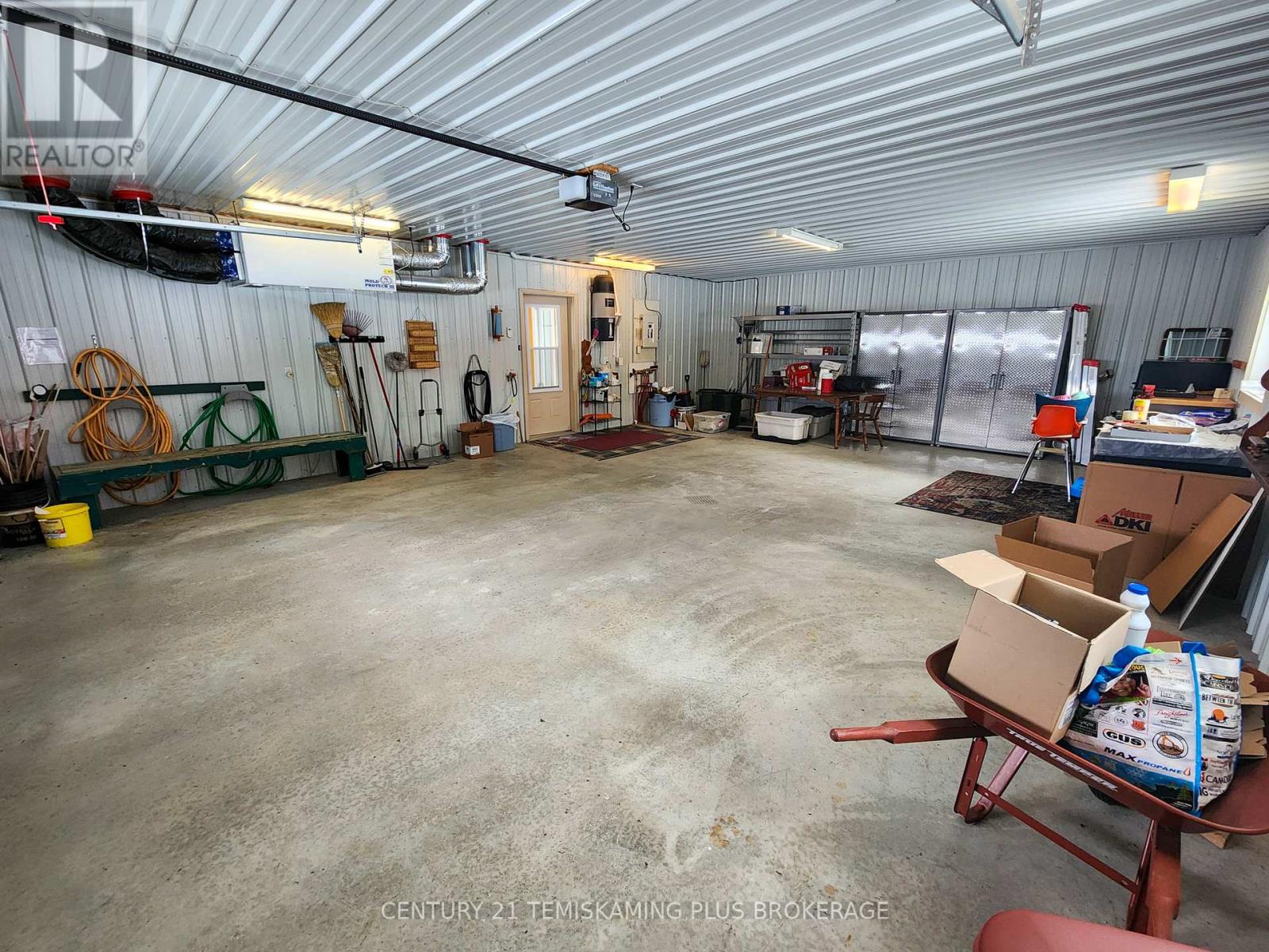 331475 Highway 11 Property Photo 36