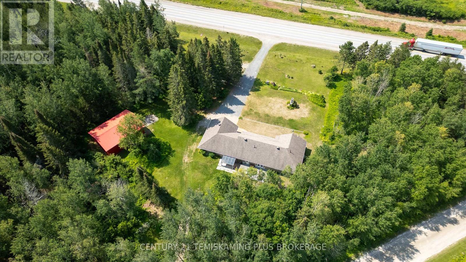 331475 Highway 11 Property Photo 41
