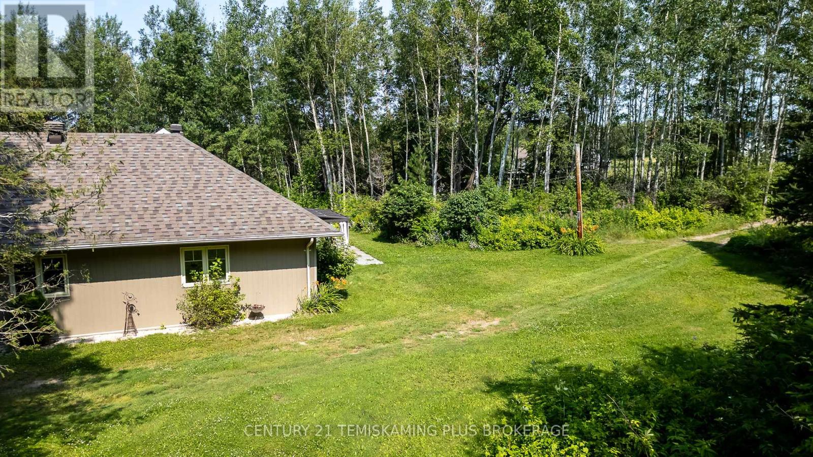 331475 Highway 11 Property Photo 42