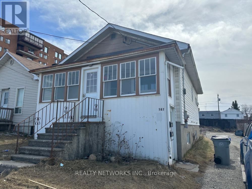 167 Algonquin Boulevard W Property Photo 1
