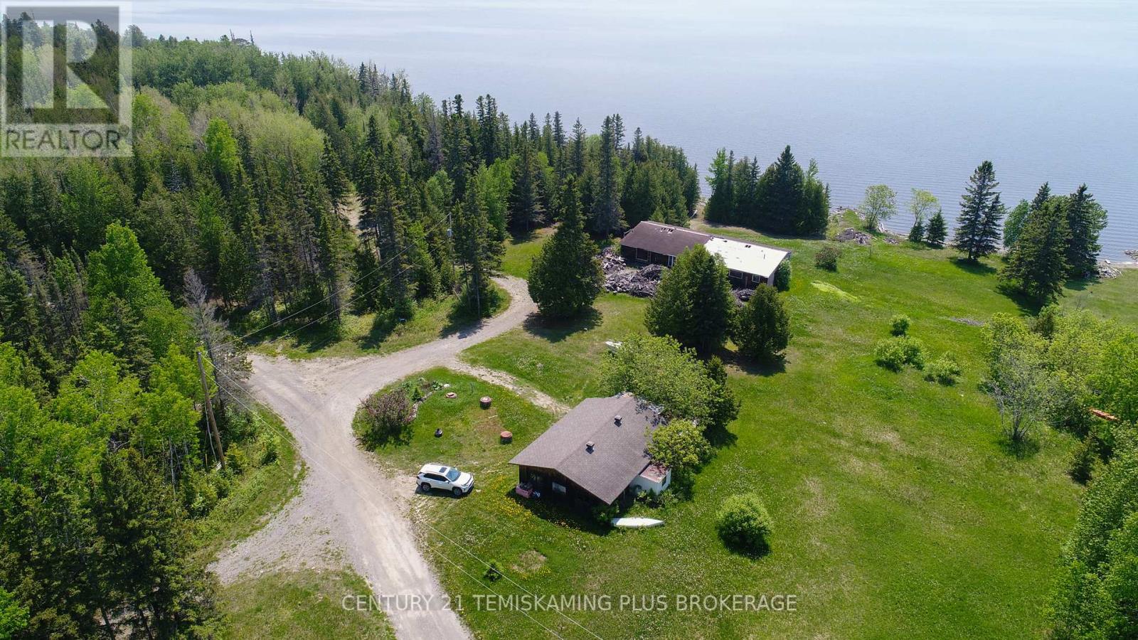 722056 R J Drive Property Photo 14