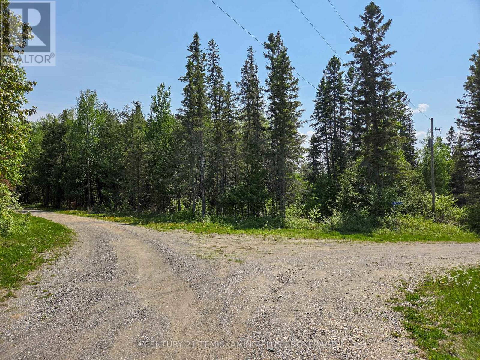 722056 R J Drive Property Photo 20