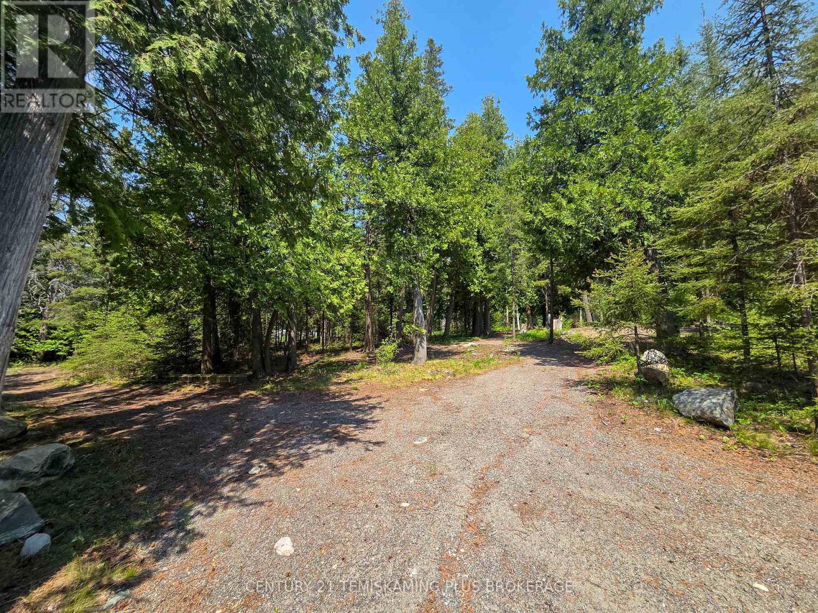 722056 R J Drive Property Photo 30