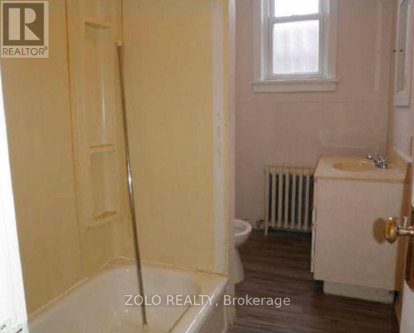 24 Station Road Property Photo 10