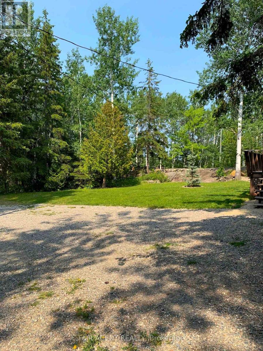 975140 Silver Centre Road Property Photo 5
