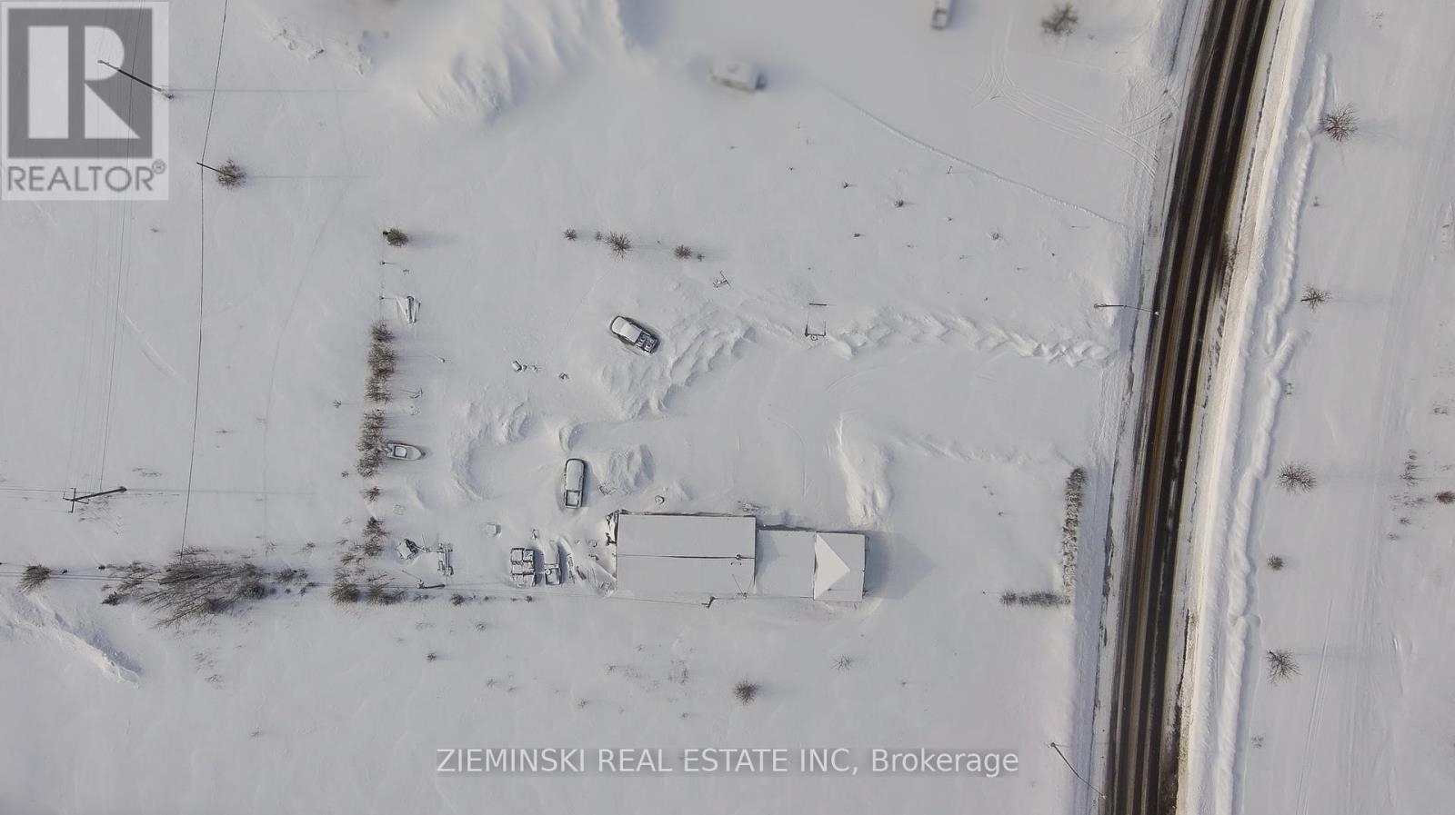 711 Ambridge Drive Property Photo 5