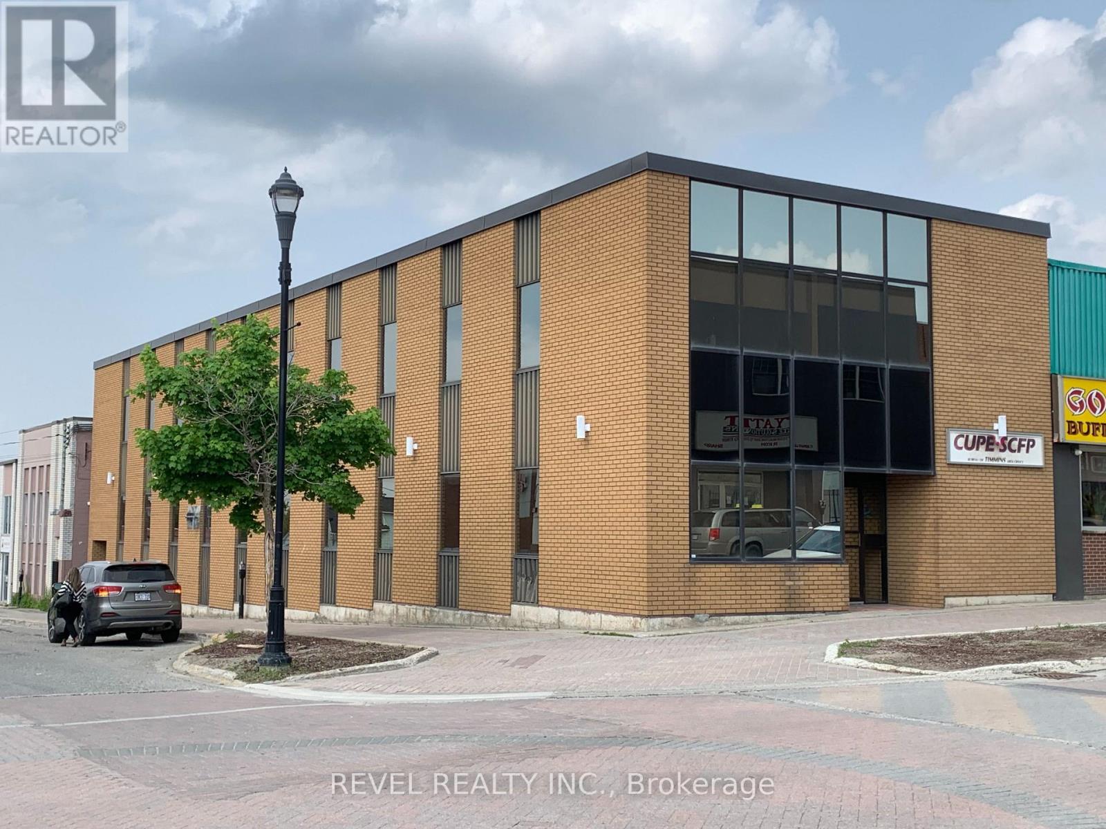 Unit C - 124 Third Avenue Property Photo 1