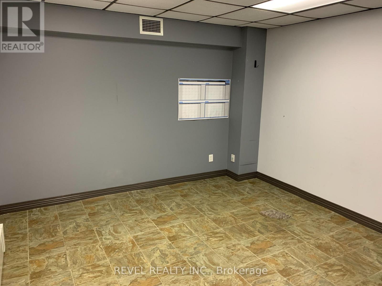 Unit C - 124 Third Avenue Property Photo 6