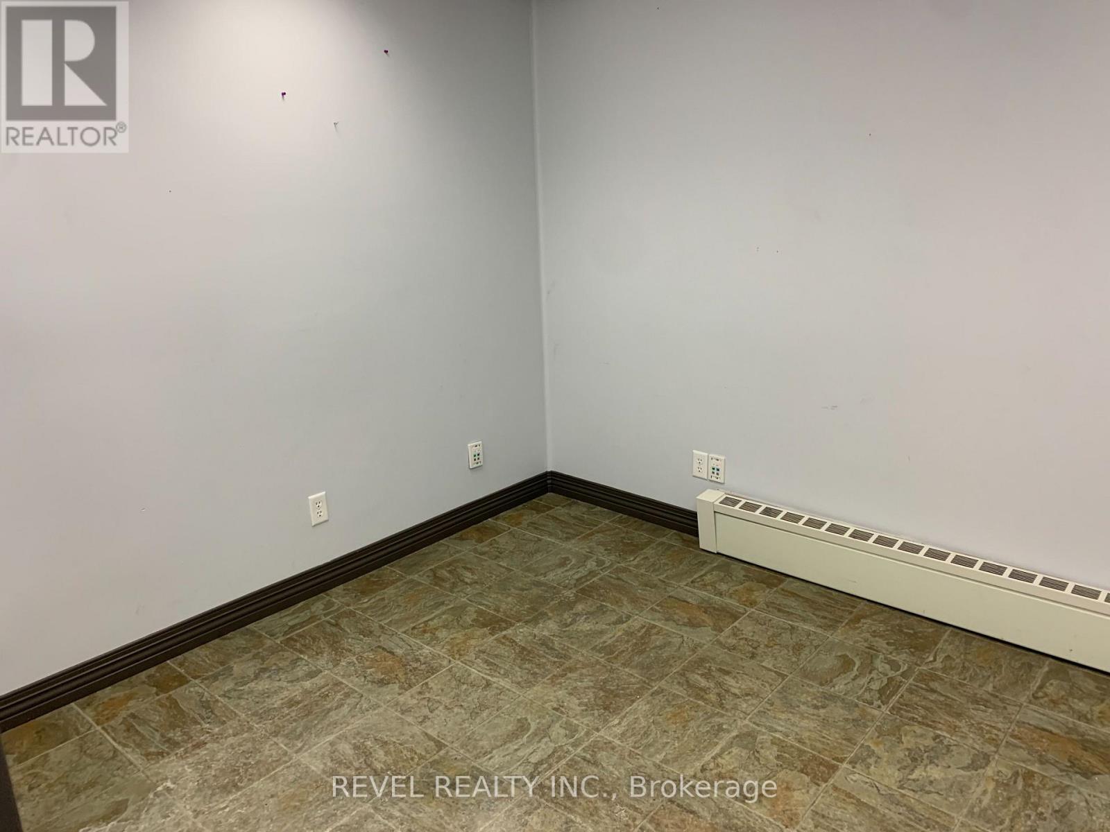 Unit C - 124 Third Avenue Property Photo 8
