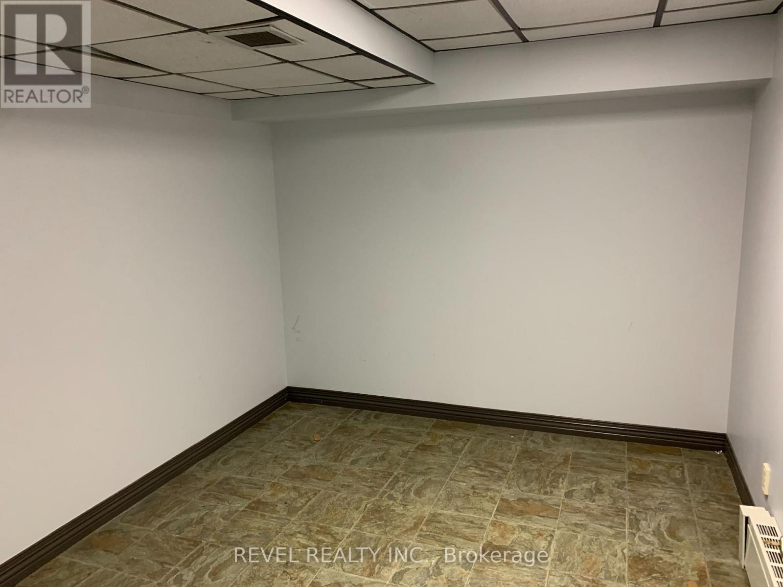 Unit C - 124 Third Avenue Property Photo 12