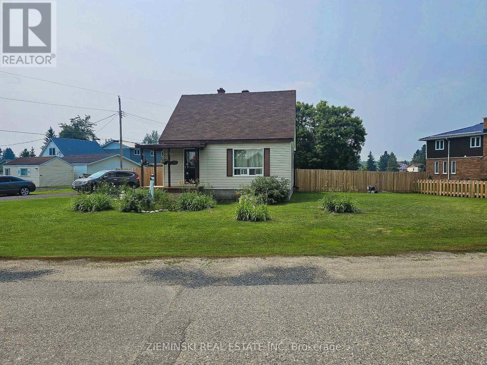 1 Bowman Avenue Property Photo 1