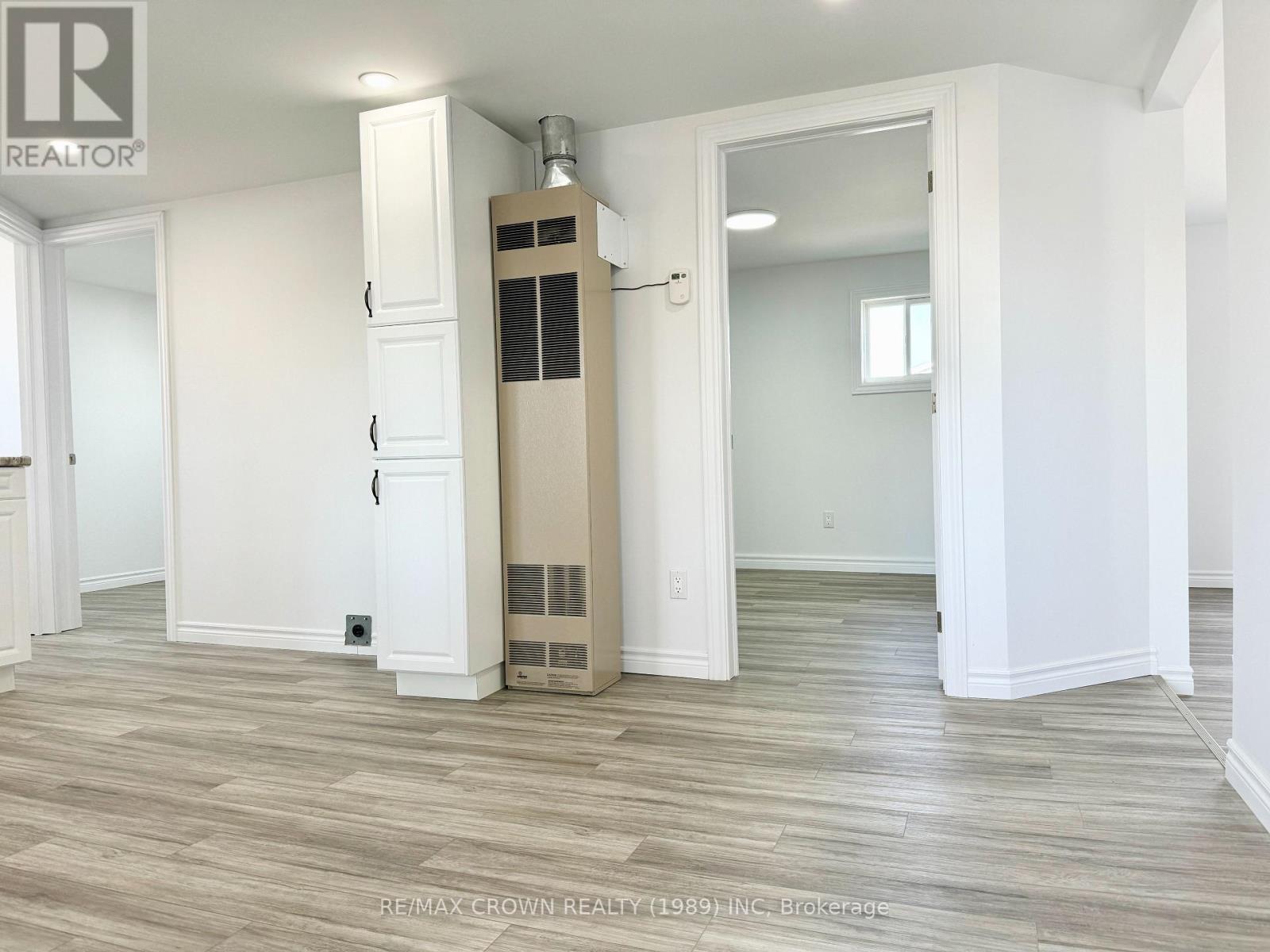 177 Elaine Avenue Property Photo 38