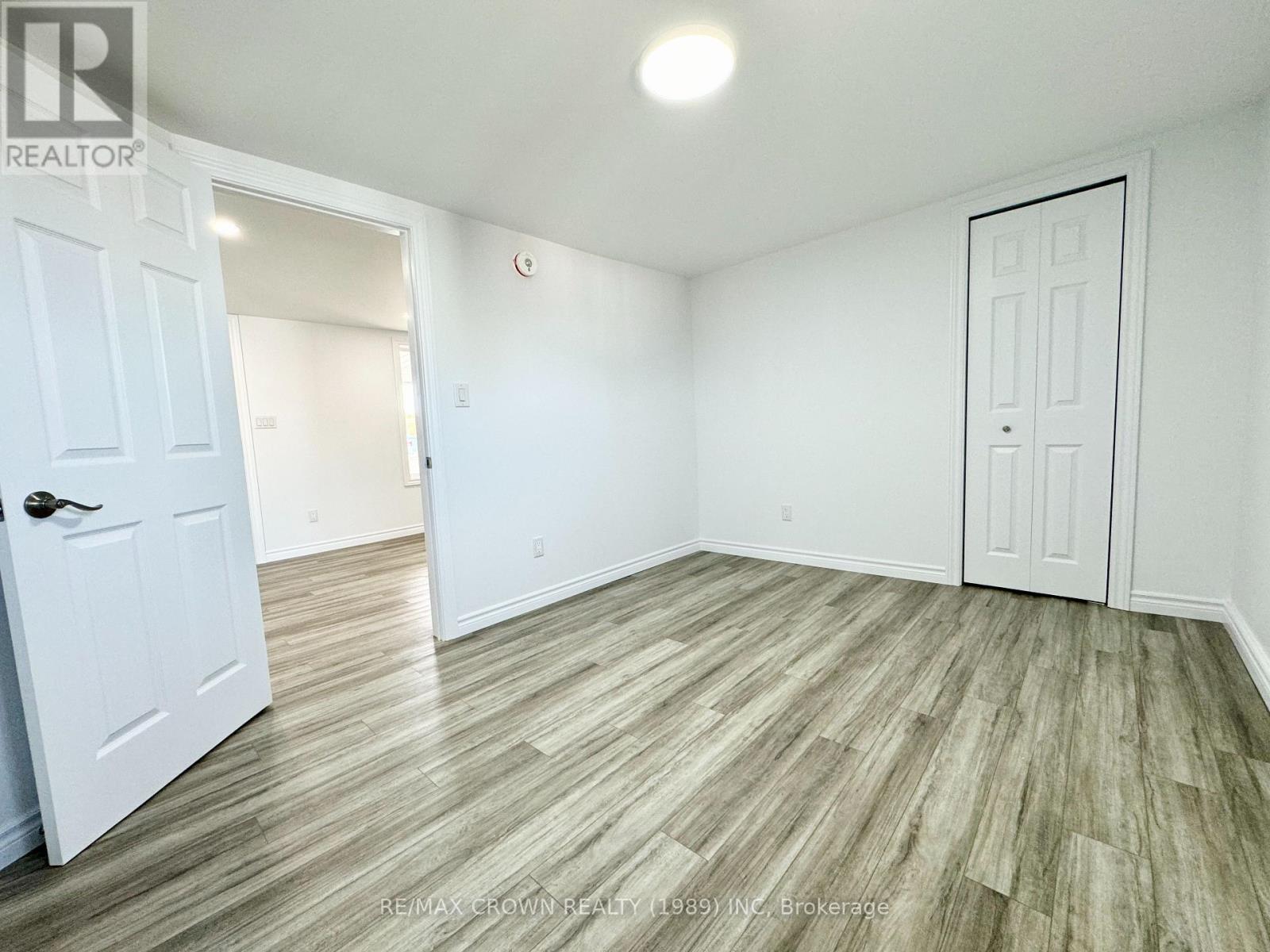 177 Elaine Avenue Property Photo 46