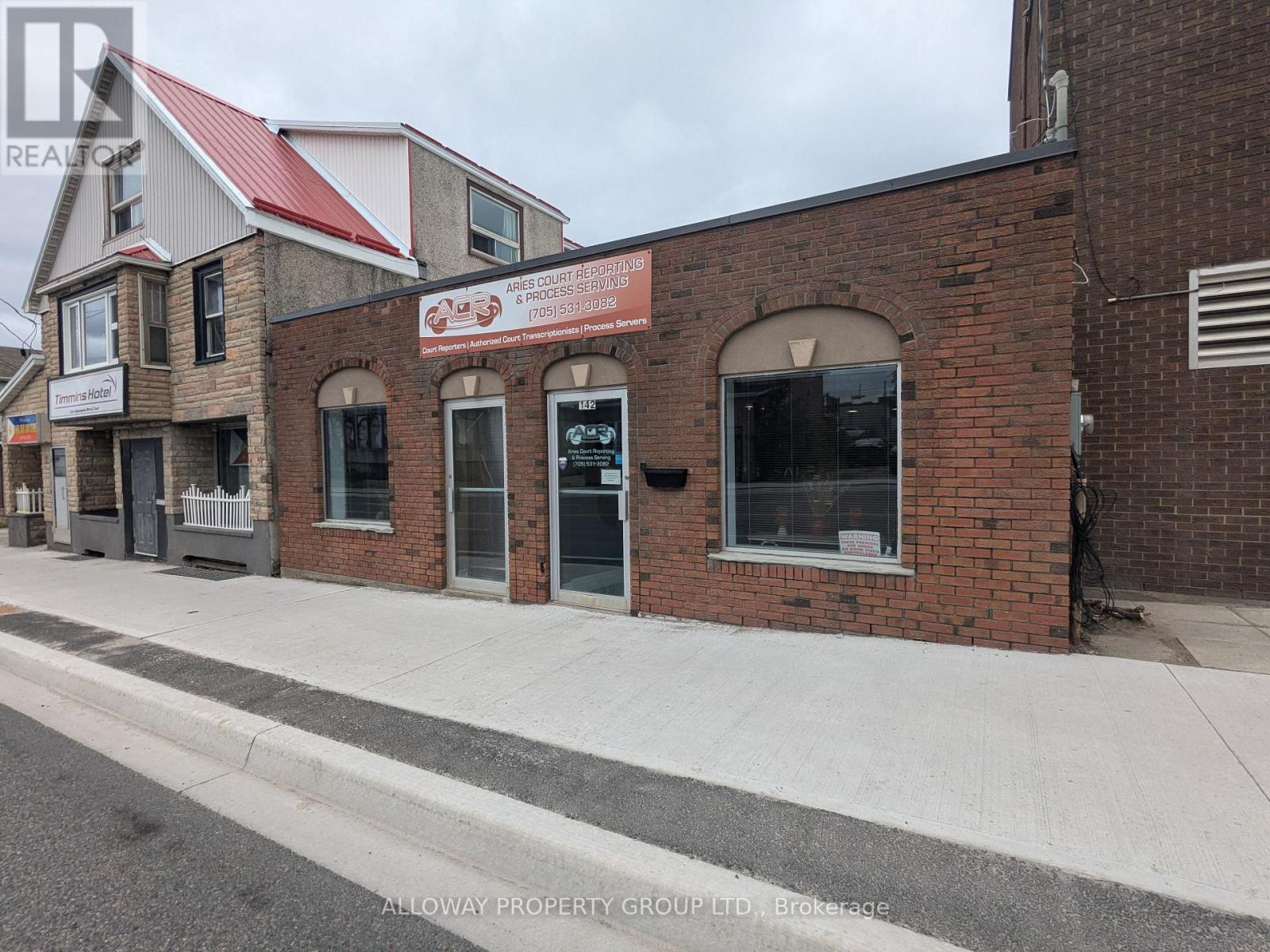 142 Algonquin Boulevard E Property Photo