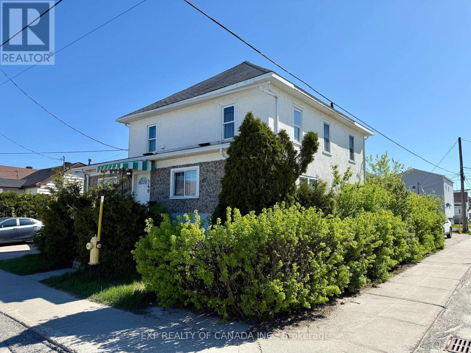 360 Cedar Street S Property Photo 3