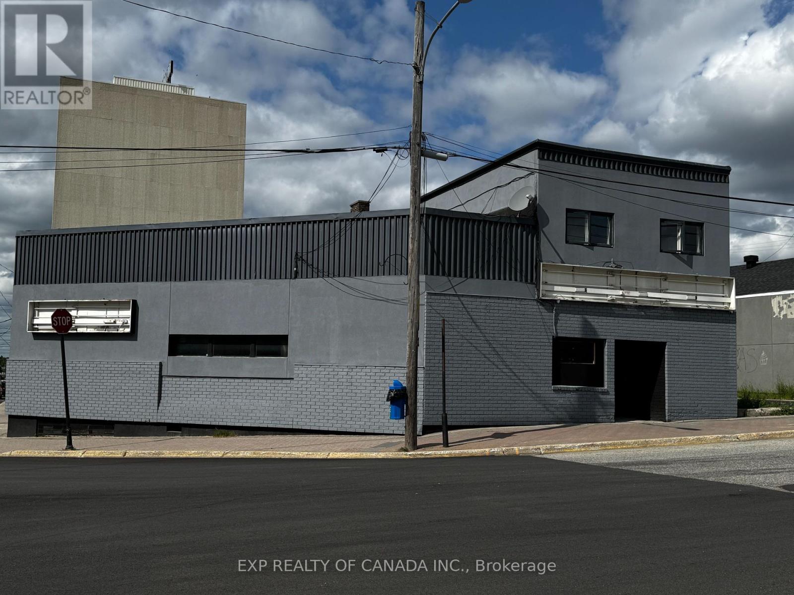 6 Third Avenue Property Photo 7