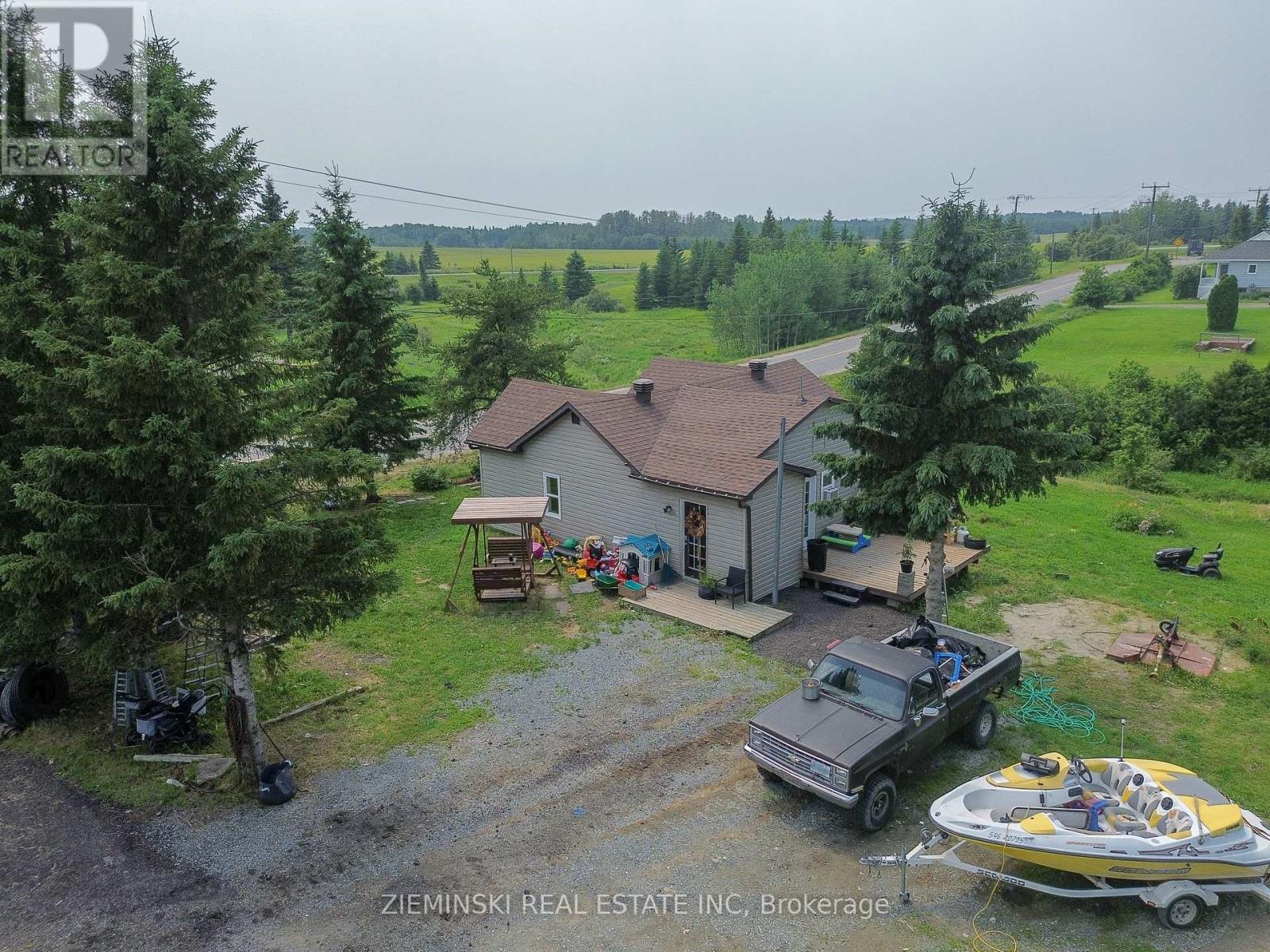 1058 572 Highway Property Photo 1