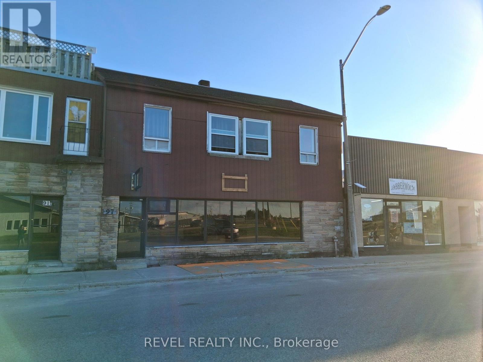 97 Ambridge Drive Property Photo 1
