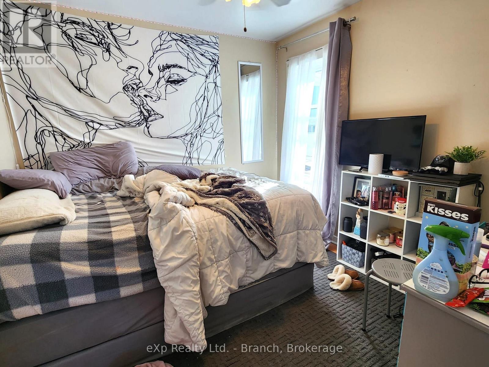 29 Woods Street Property Photo 5