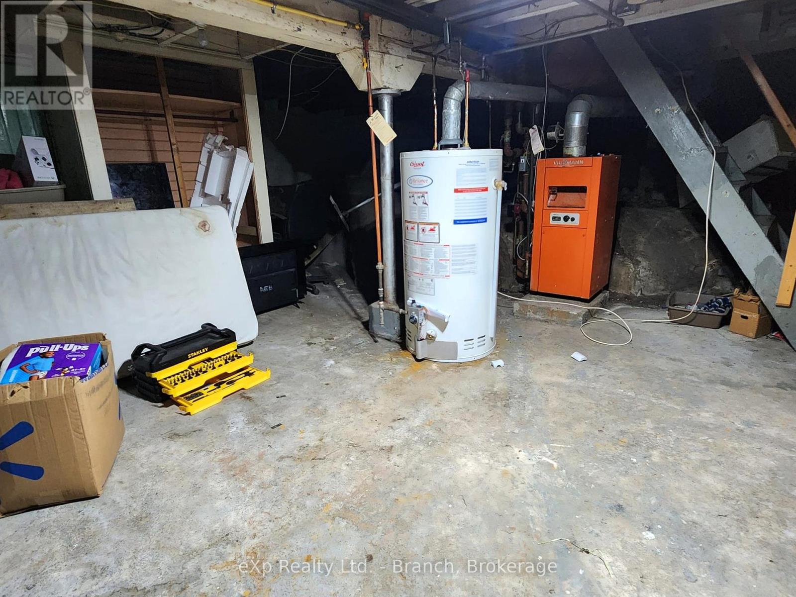 29 Woods Street Property Photo 23