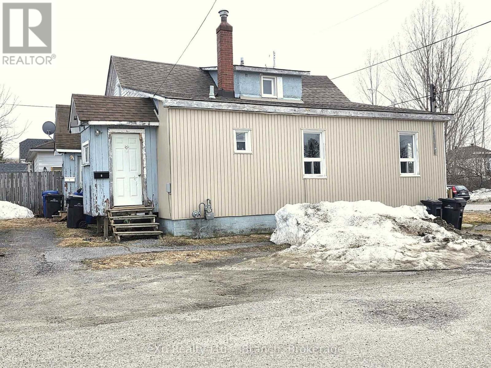 72 Lebel Avenue Property Photo 2