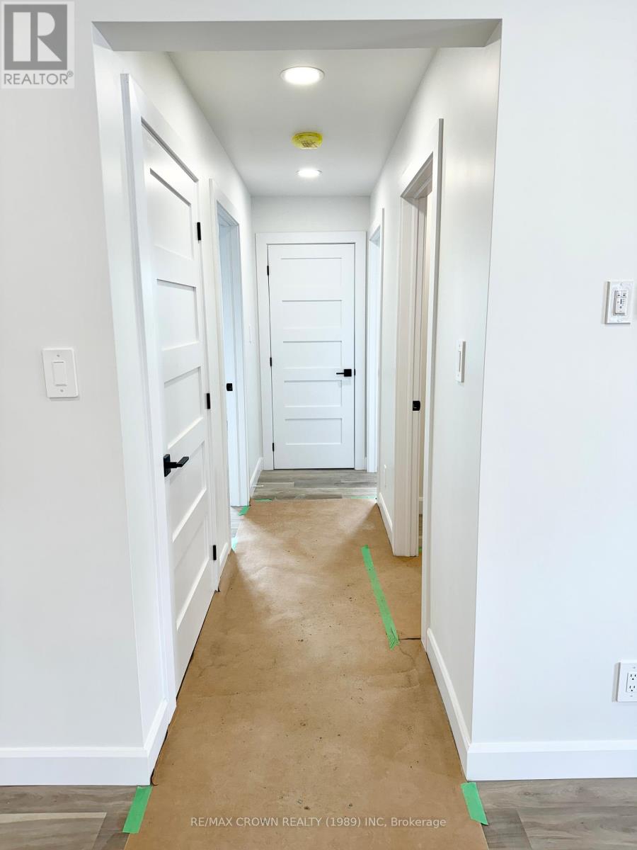 26 Golf Street Property Photo 15