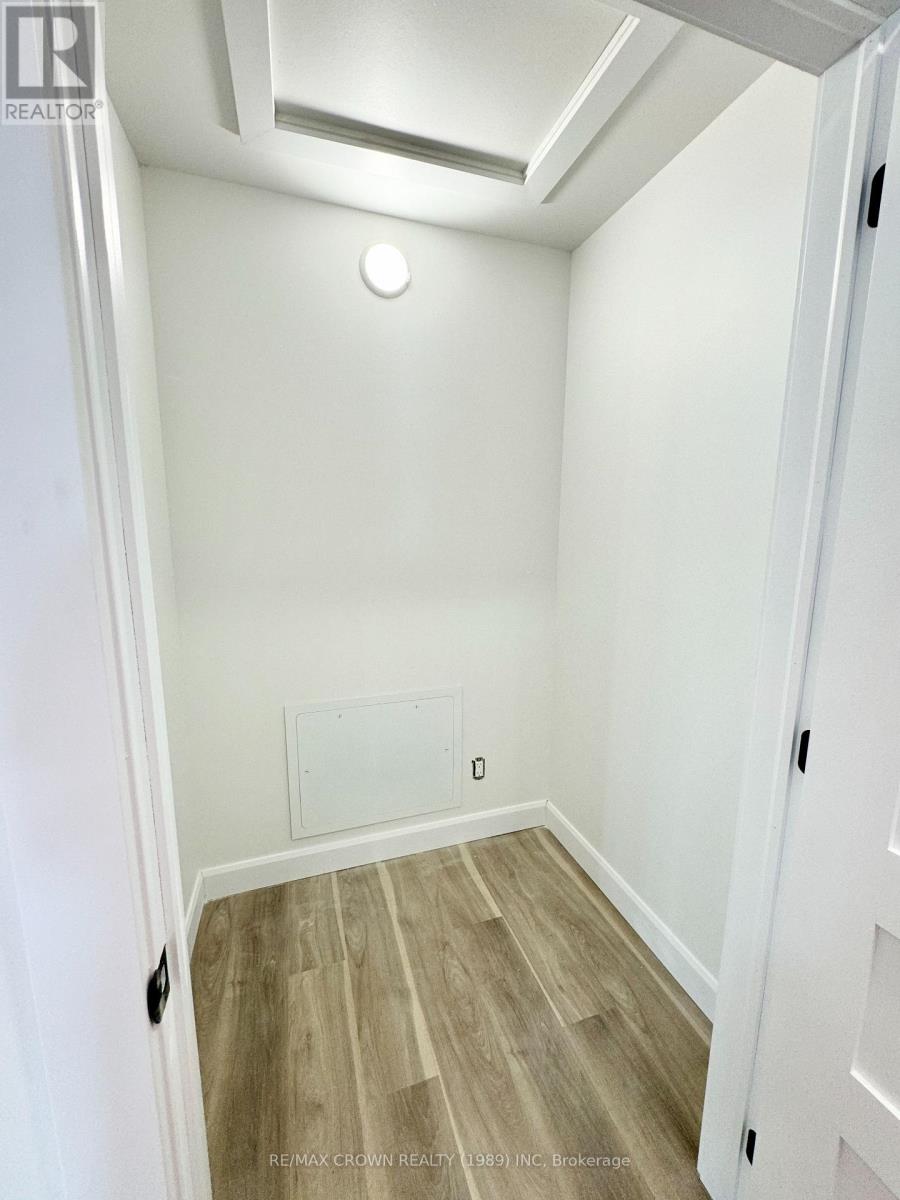 26 Golf Street Property Photo 25