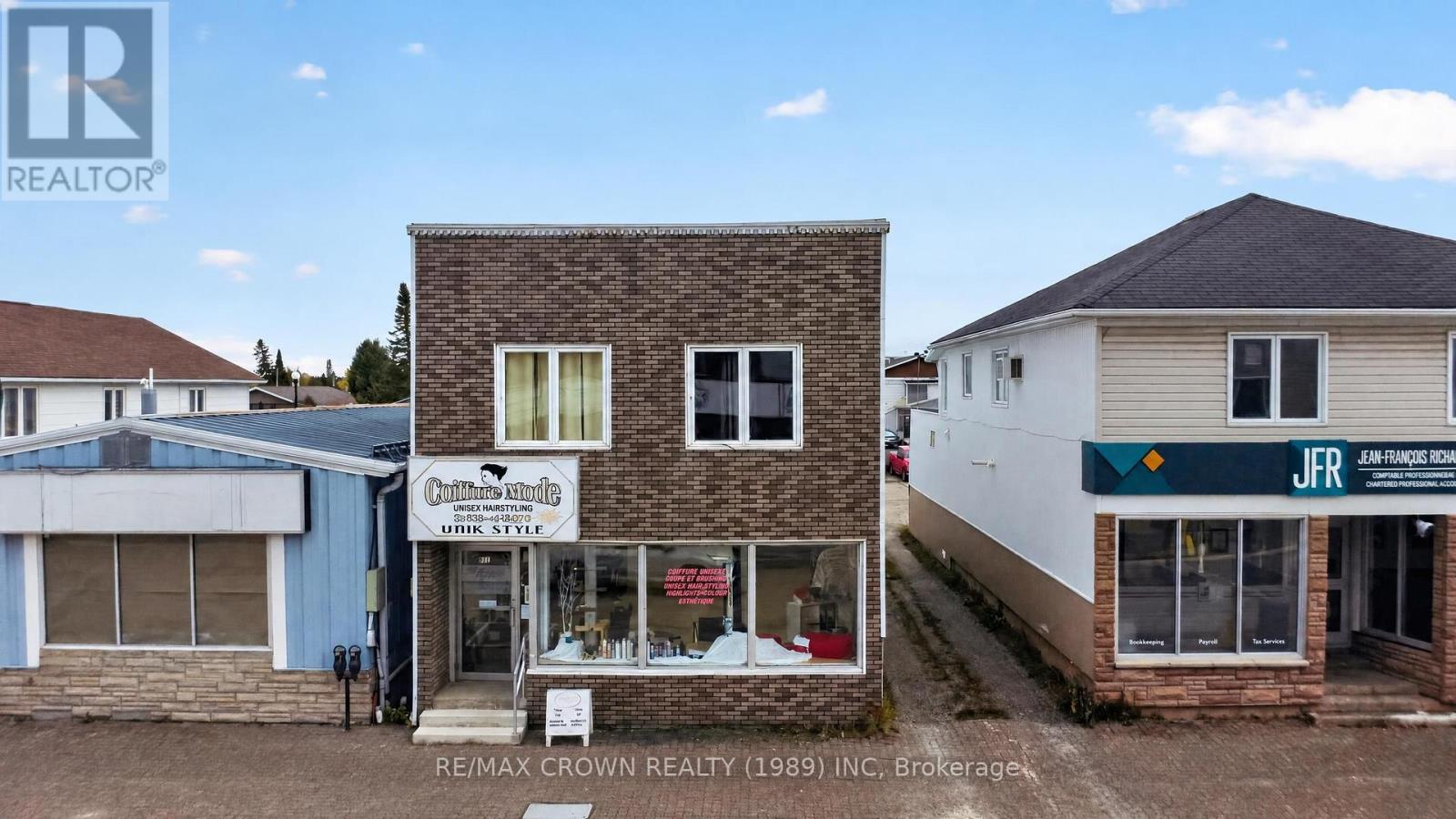 811 George Street Property Photo 2