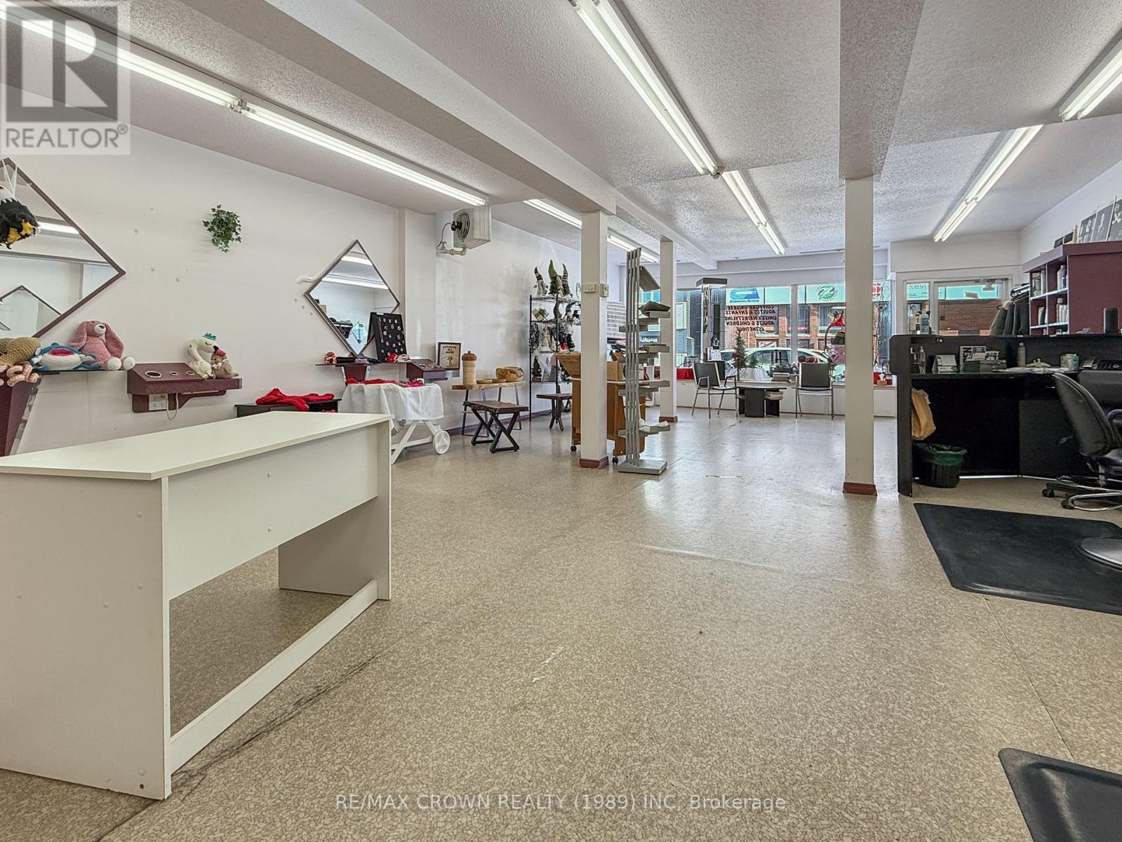 811 George Street Property Photo 11