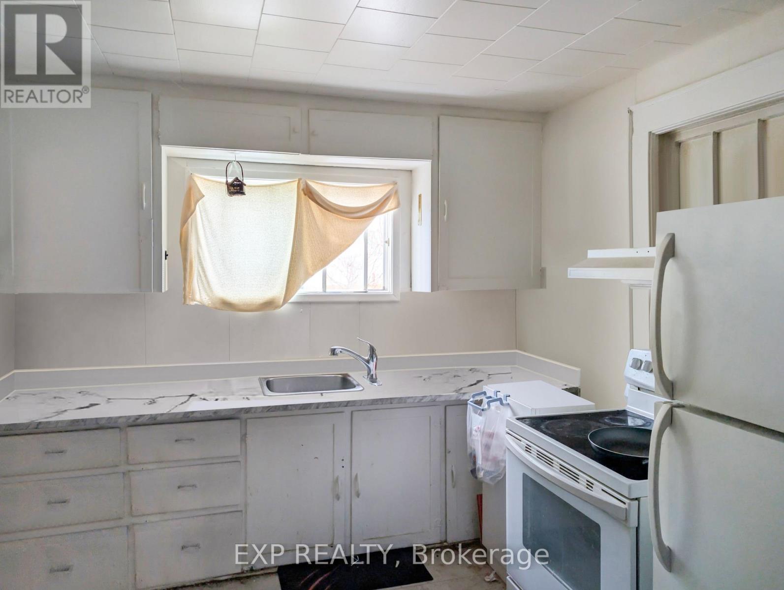 111 Taylor Avenue Property Photo 2