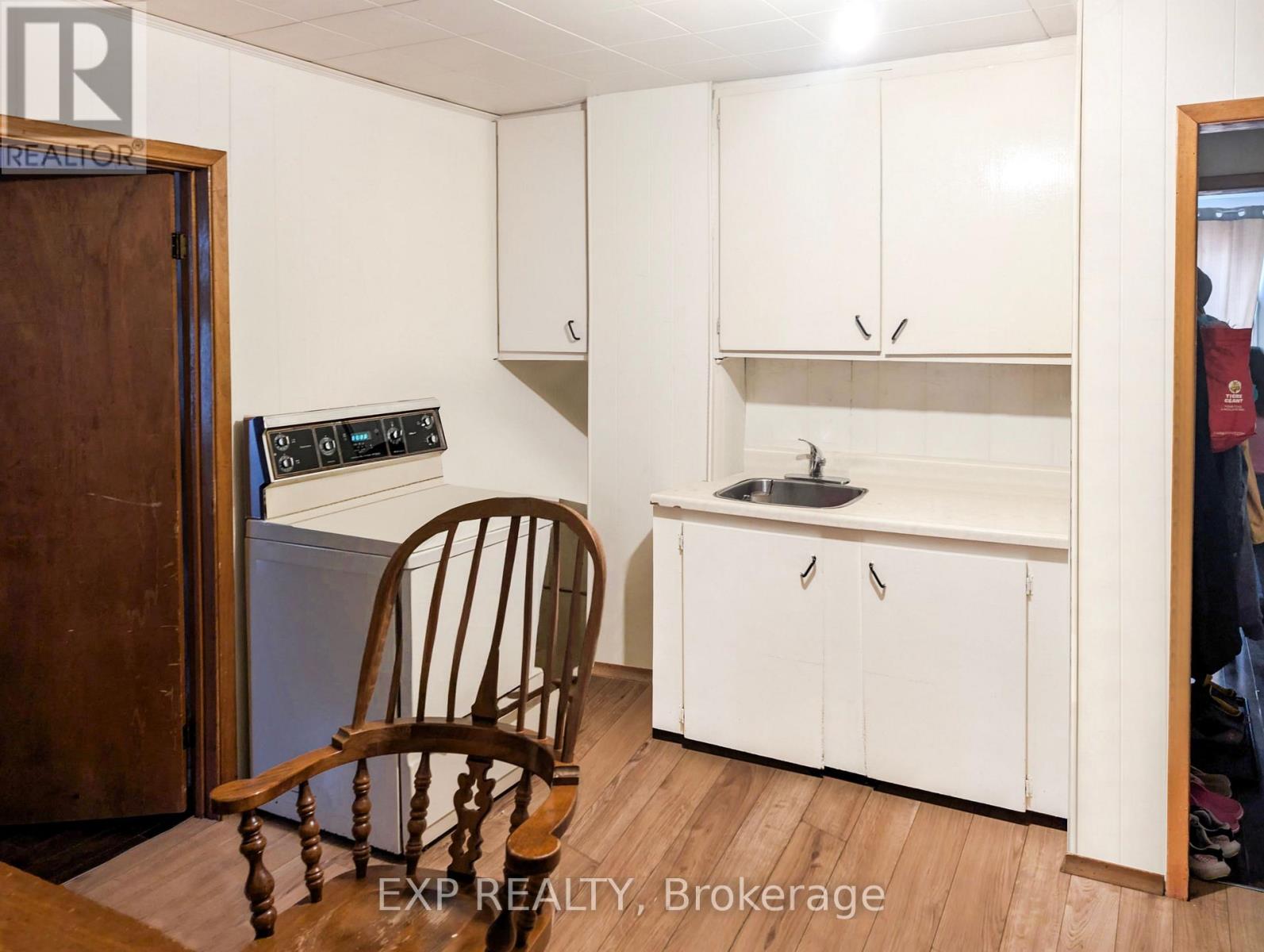 111 Taylor Avenue Property Photo 9