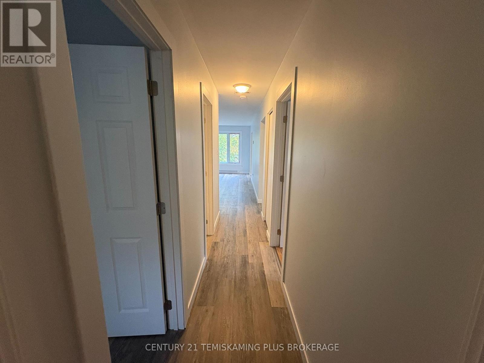 2 Pyrite Street Property Photo 9
