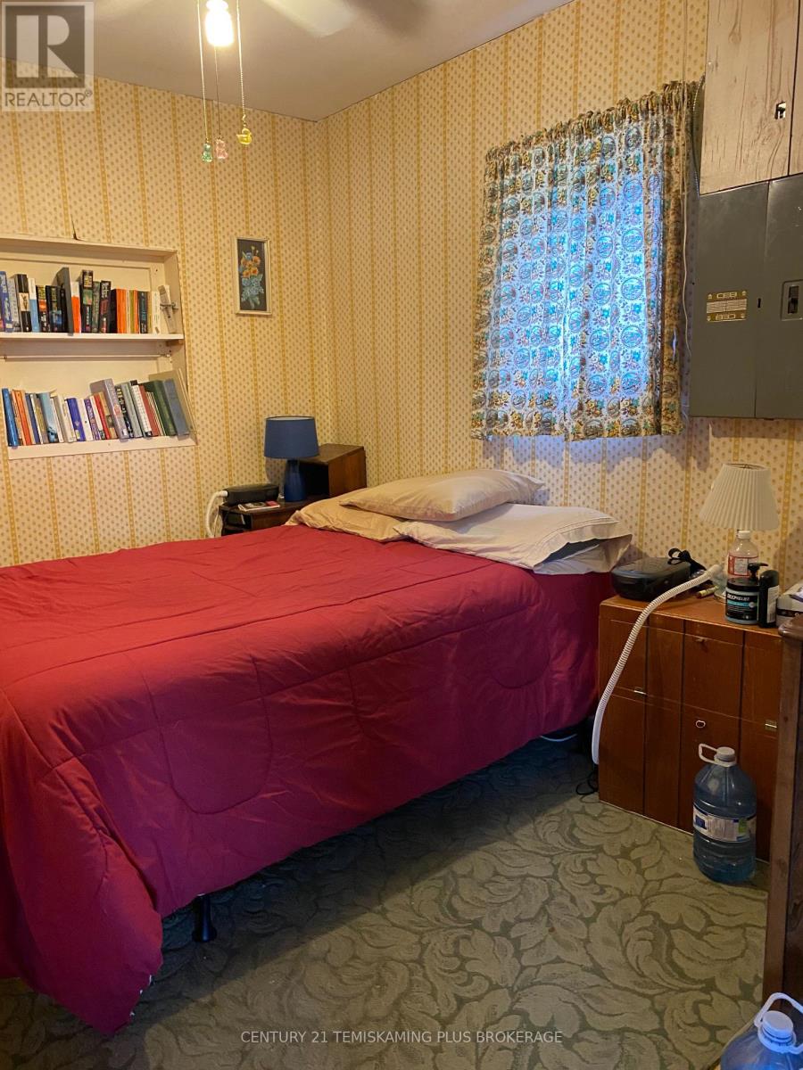 43 Proulx Street Property Photo 5