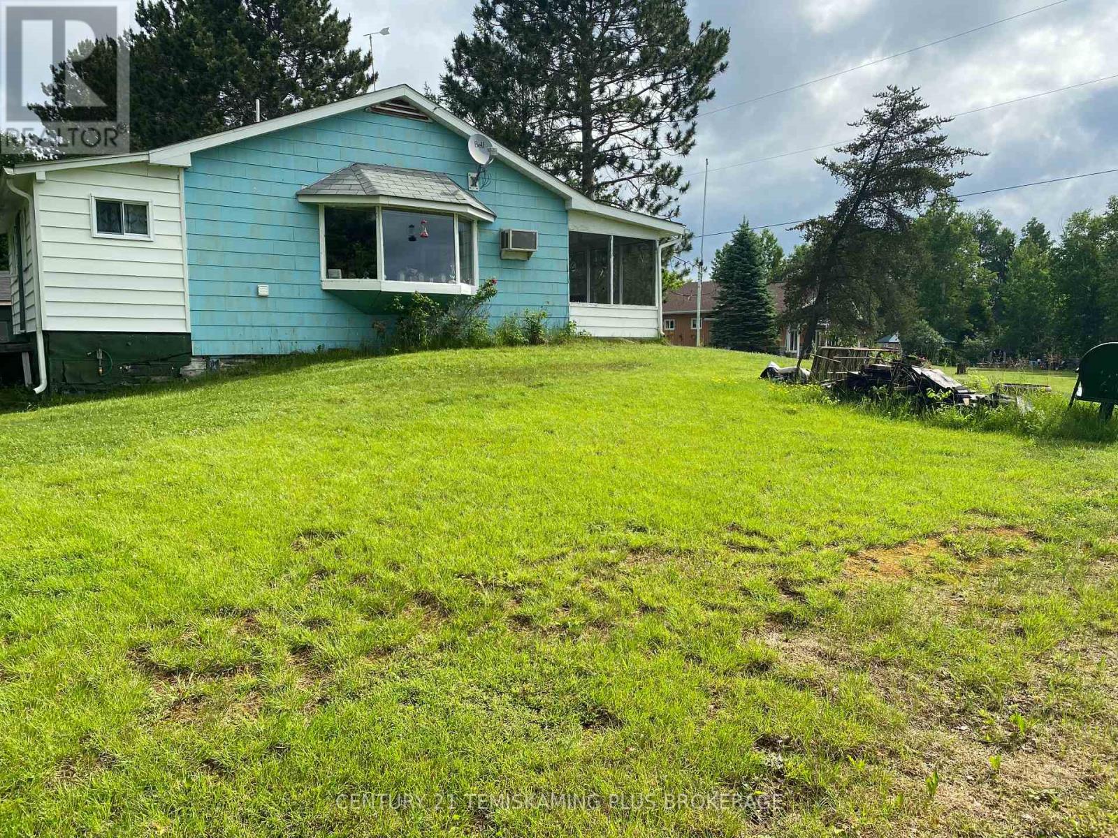 43 Proulx Street Property Photo 25