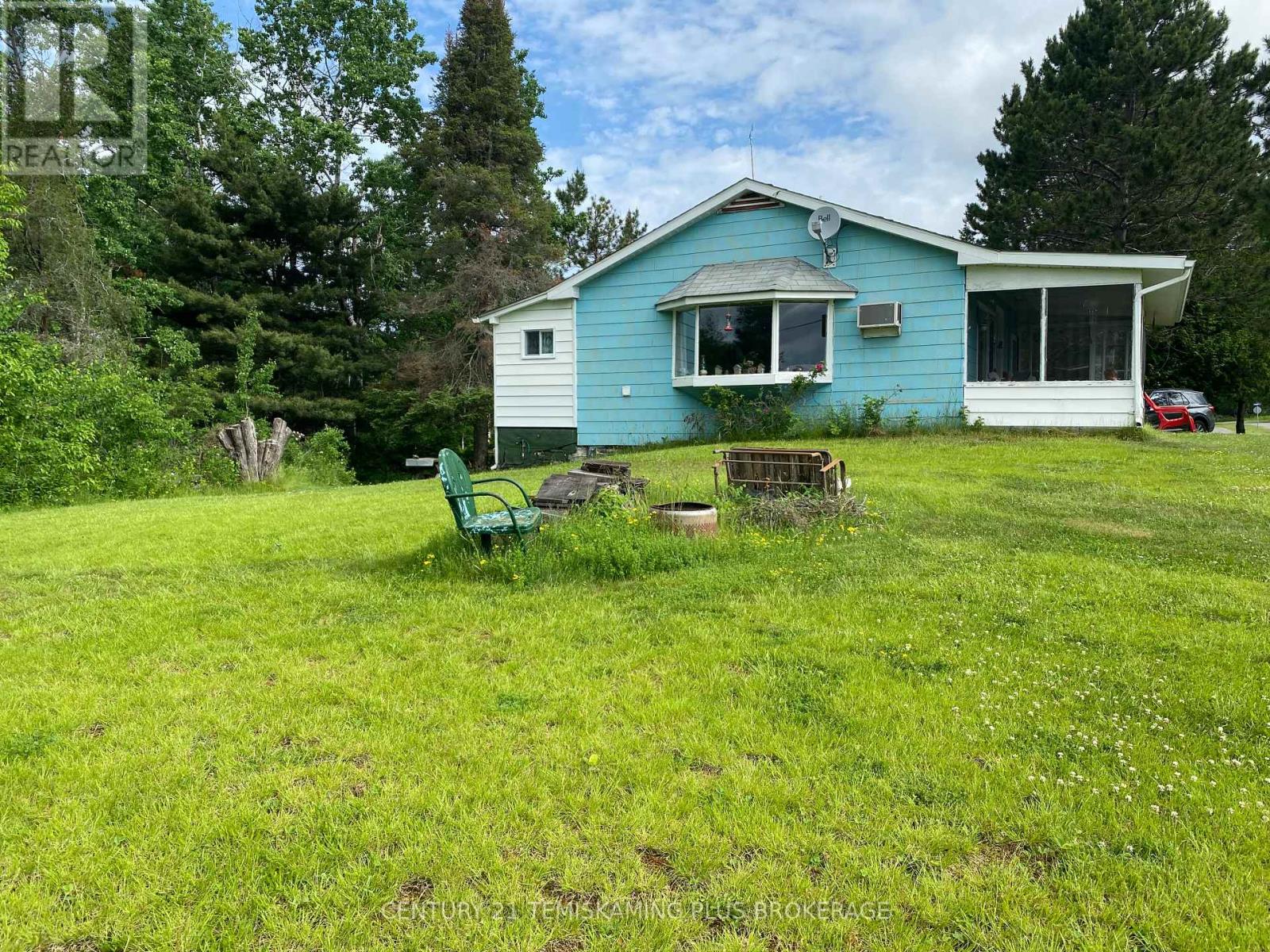 43 Proulx Street Property Photo 26