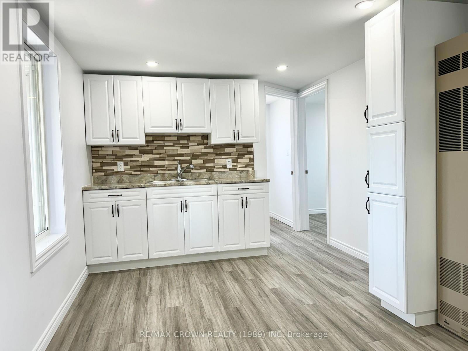 177 Elaine Avenue Property Photo 36