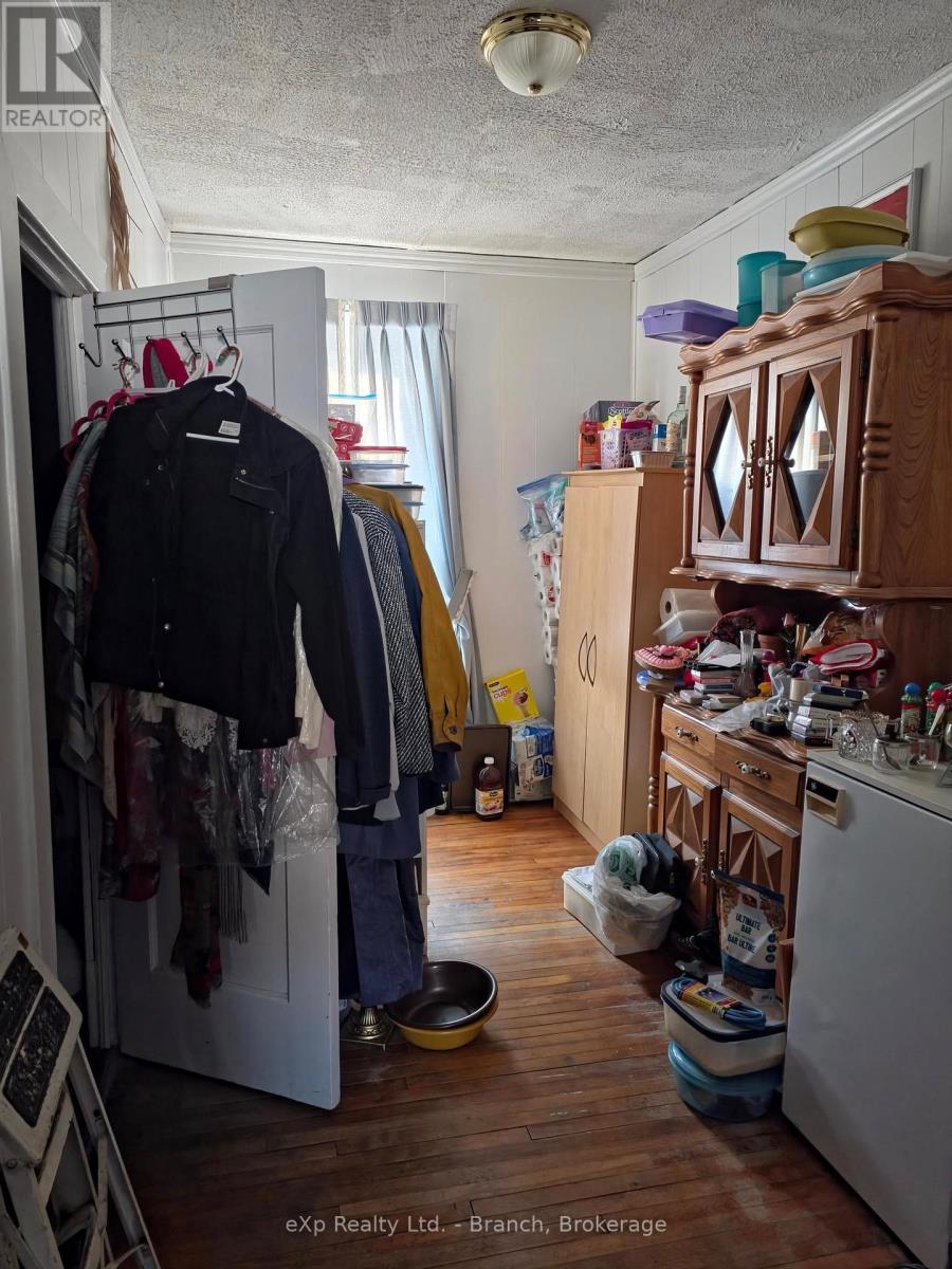 51 Hudson Bay Avenue Property Photo 7