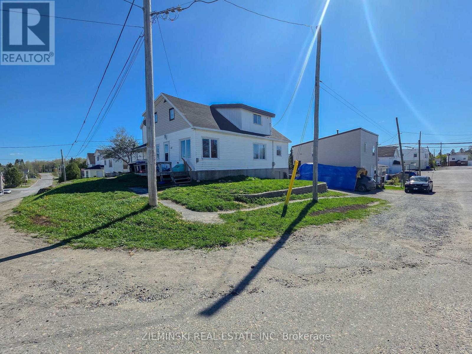 115 Pollock Street Property Photo 38