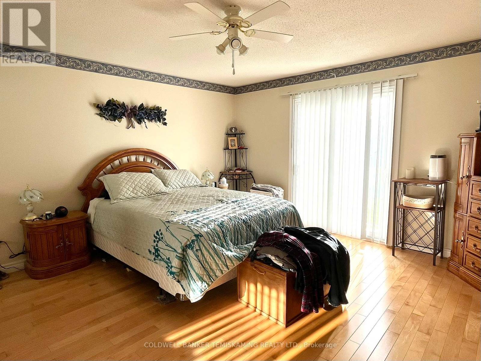 8 Michael Street Property Photo 16