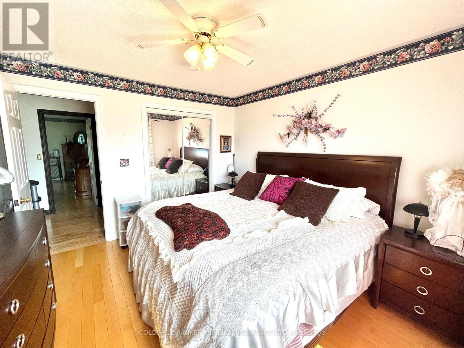 8 Michael Street Property Photo 20