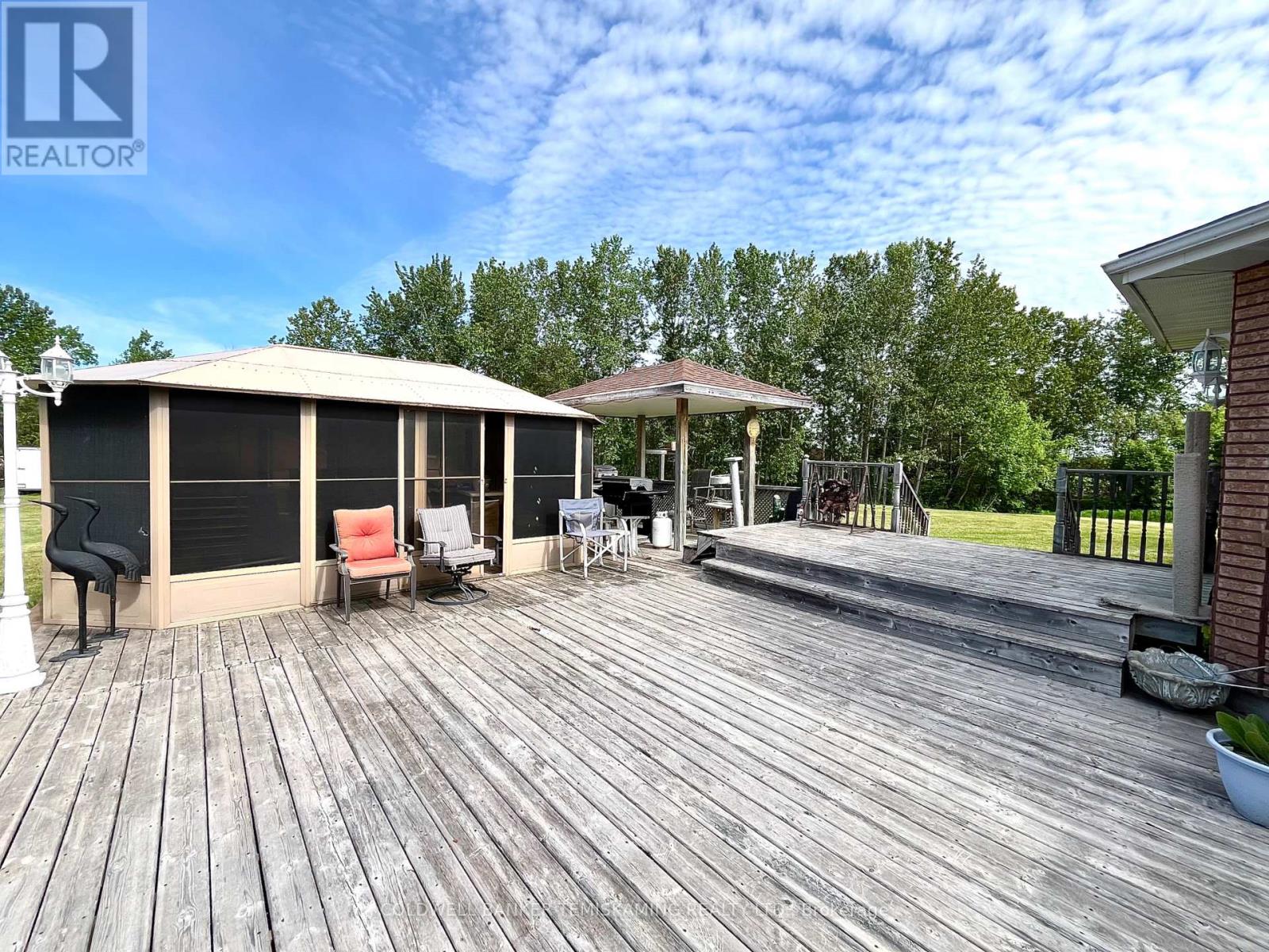 8 Michael Street Property Photo 37