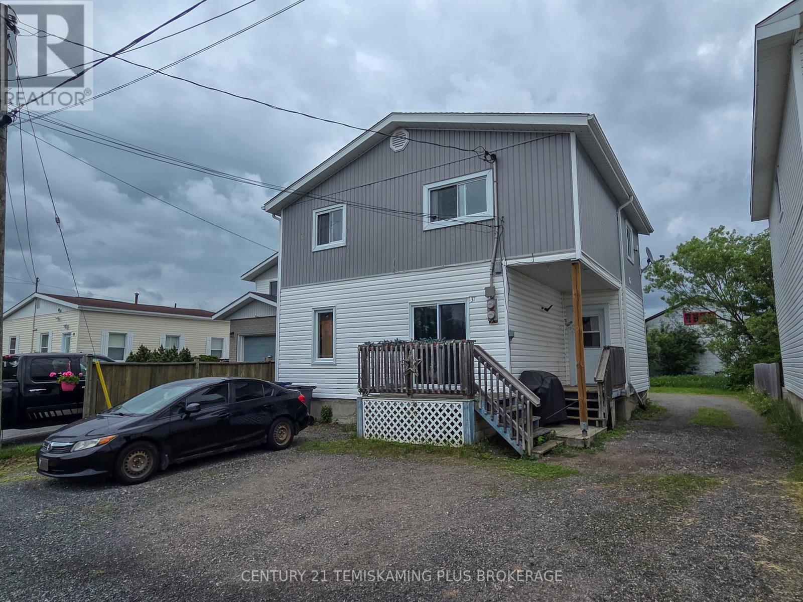 37 Jaffray Street Property Photo 2