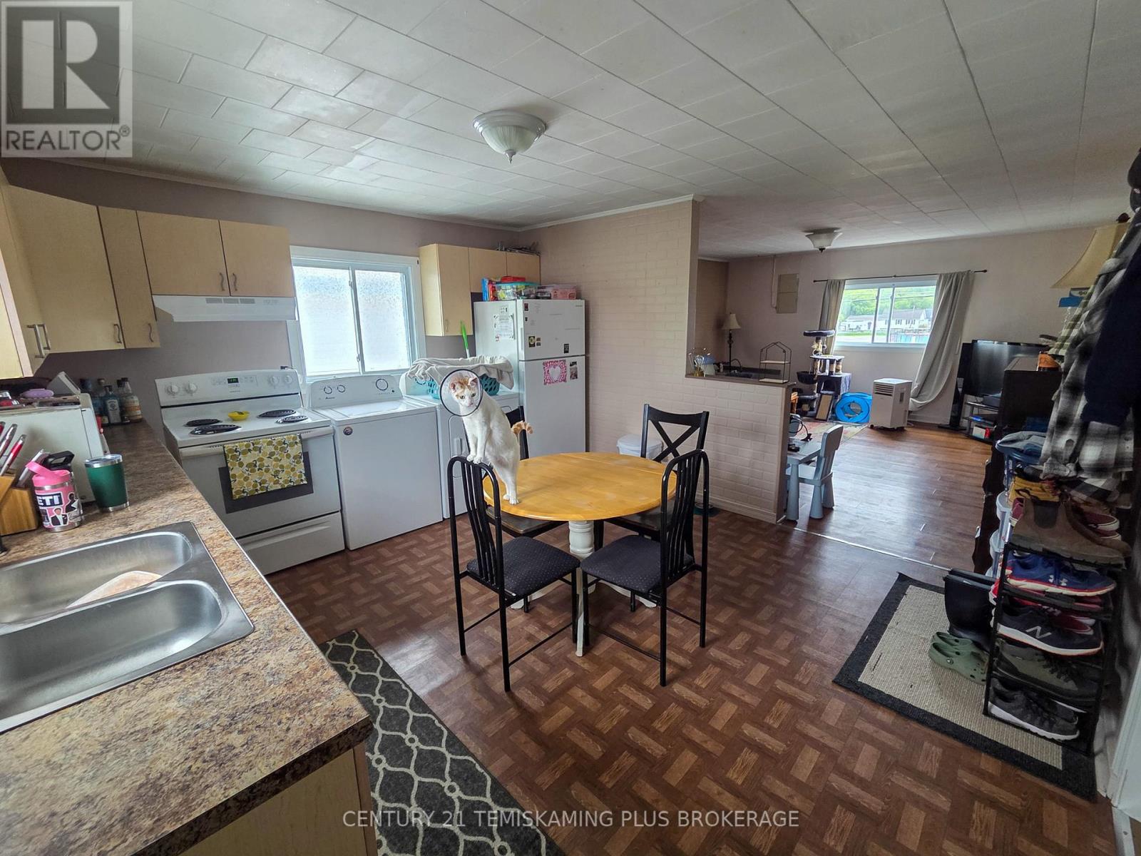 37 Jaffray Street Property Photo 18