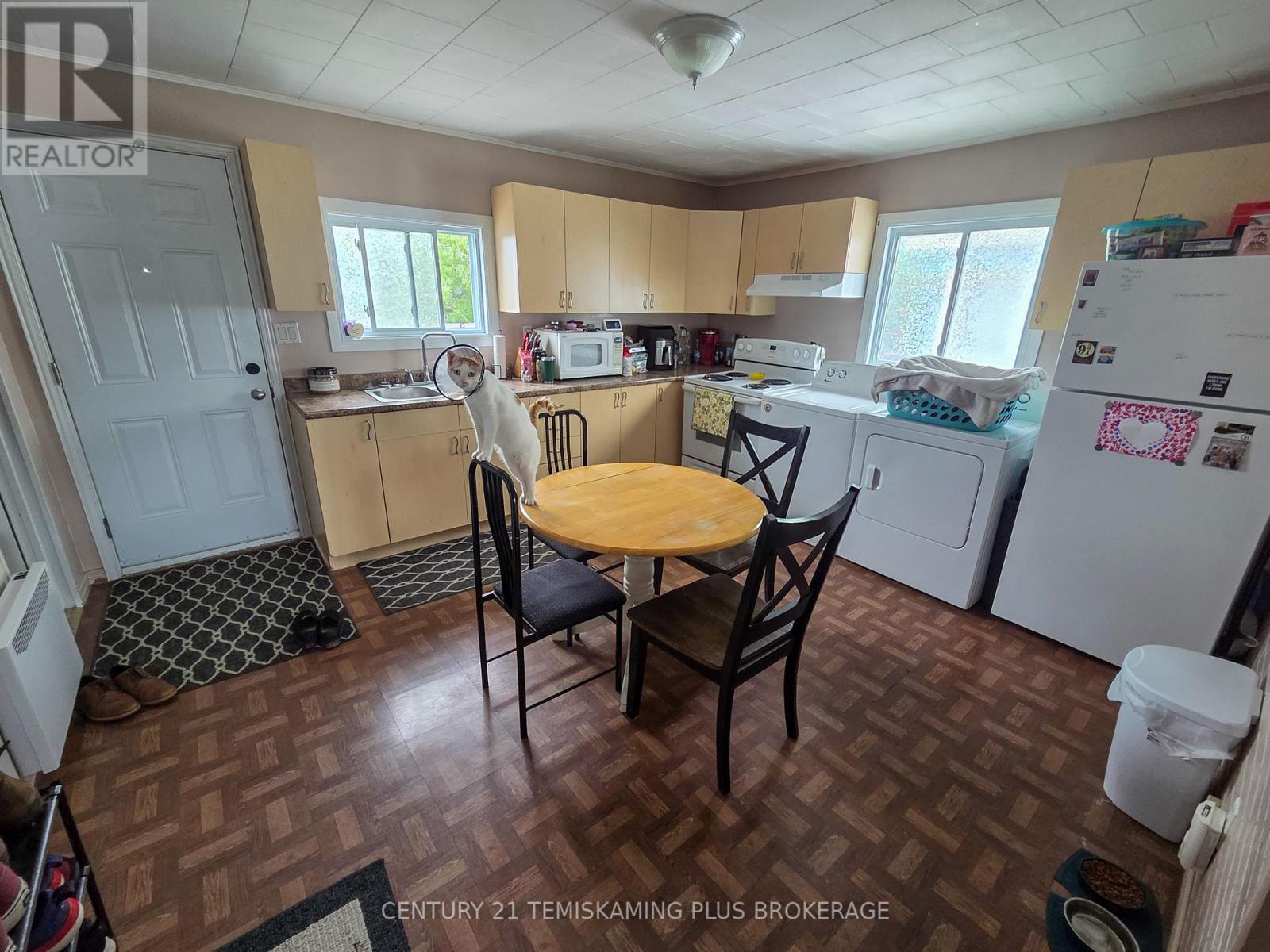 37 Jaffray Street Property Photo 19