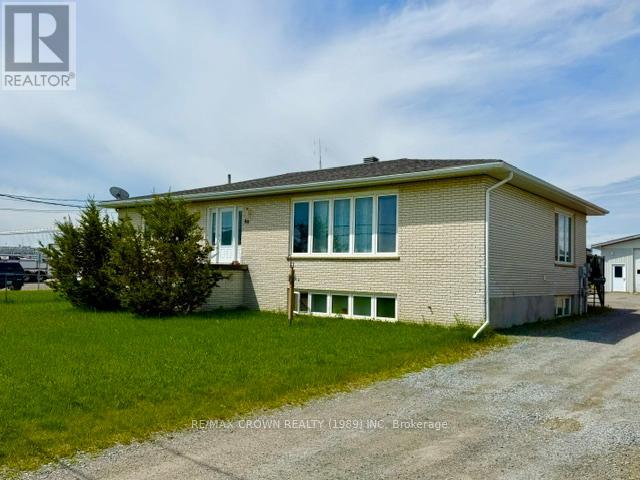 80 Brunelle Road N Property Photo 2