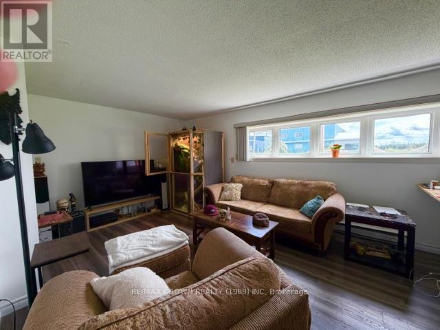 80 Brunelle Road N Property Photo 11
