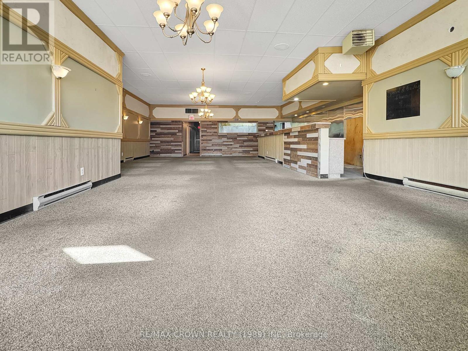 826 George Street Property Photo 8