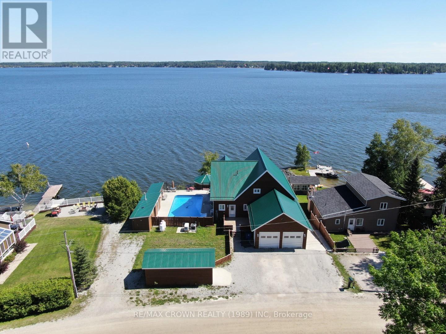 Moonbeam - 177 Lefebvre Peninsula Road Property Photo 4