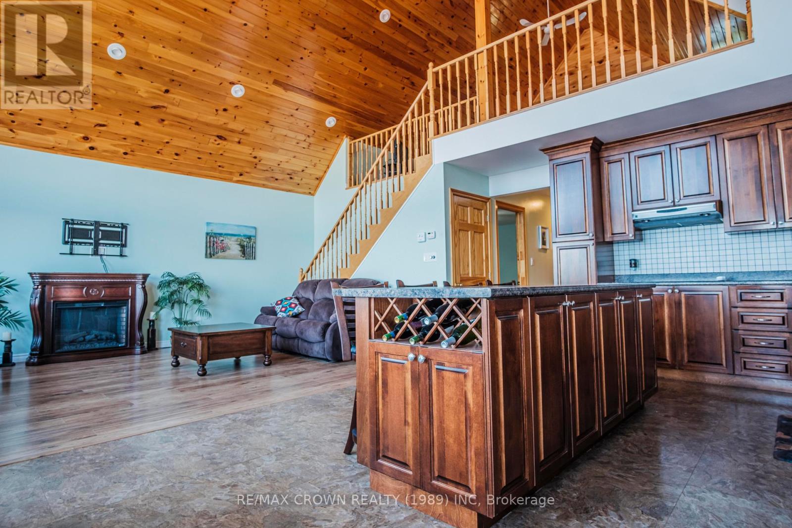 Moonbeam - 177 Lefebvre Peninsula Road Property Photo 15