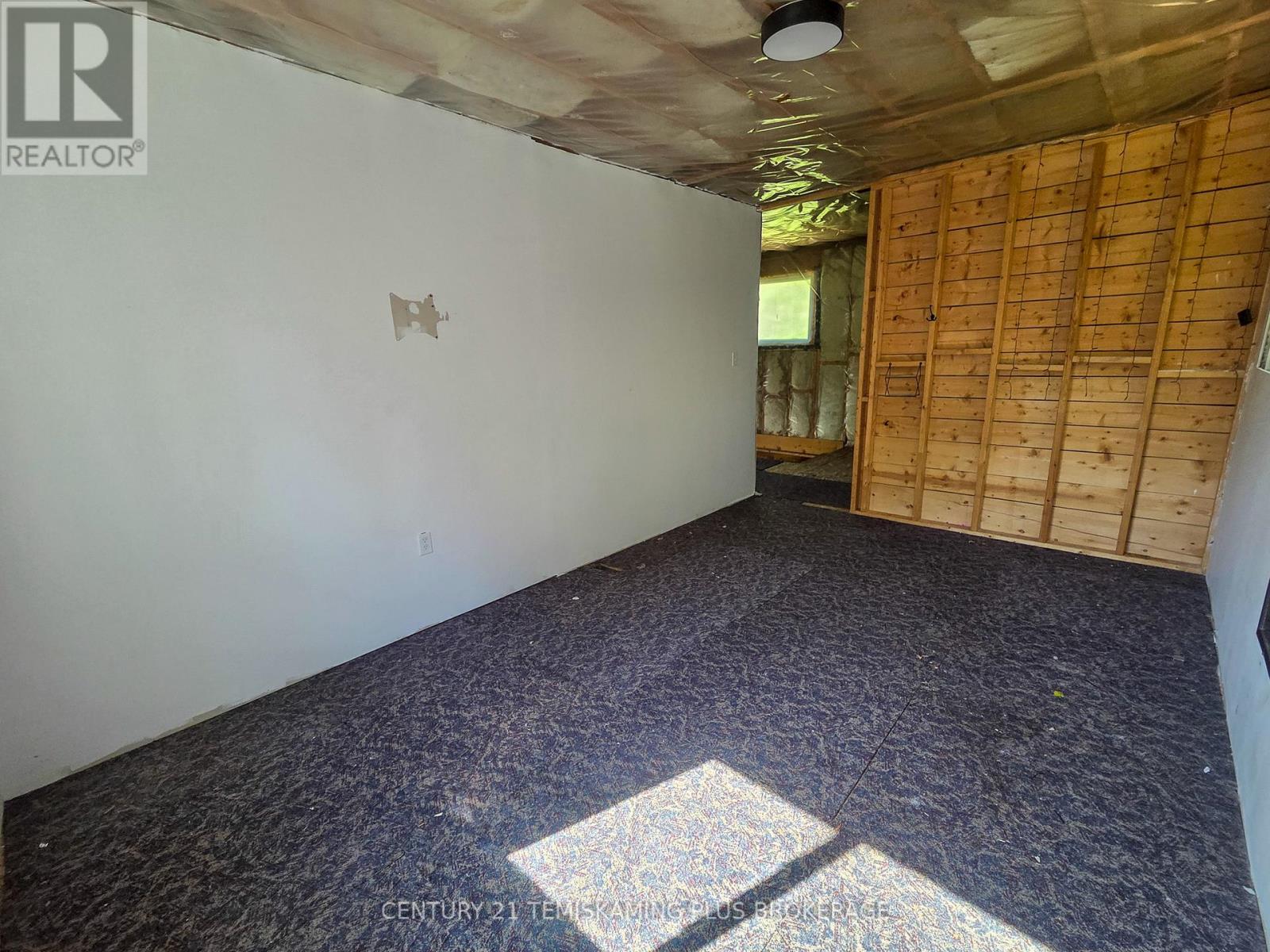 9 Jordash Road Property Photo 15